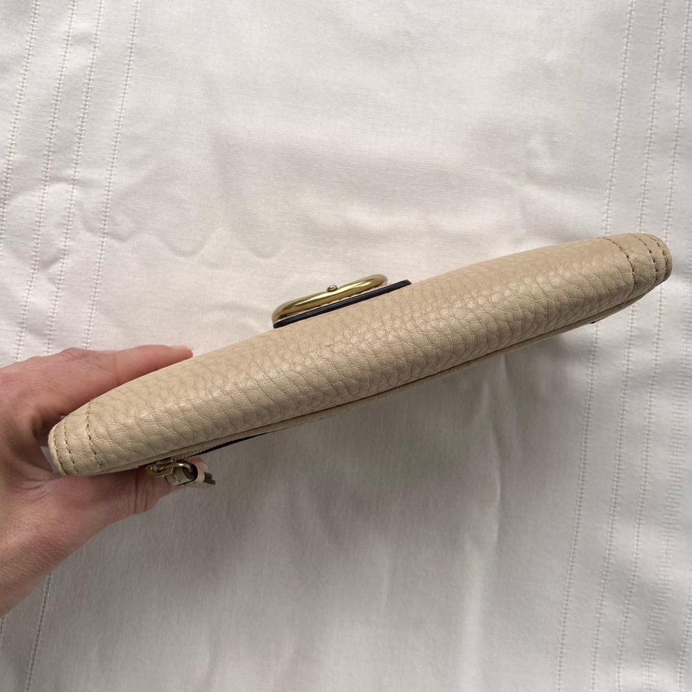 NWT Vintage Coach Soho Buckle wallet in cream pebbled leather - Picture 11 of 14
